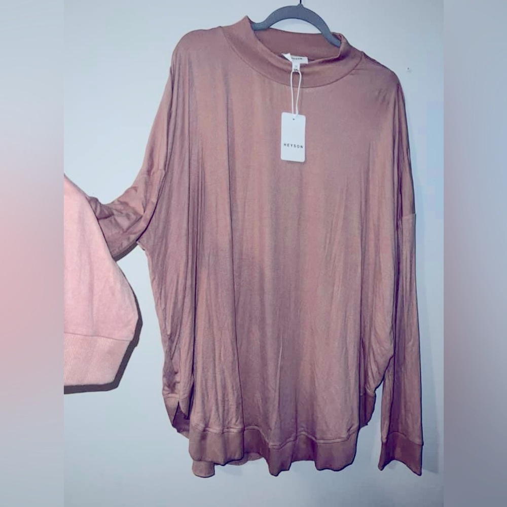 Light Long Sleeve Plus Size Top; HEYSON boutique brand; 3XL; NEW WITH TAGS